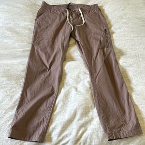 Vuori Women’s Ripstop Pants - L